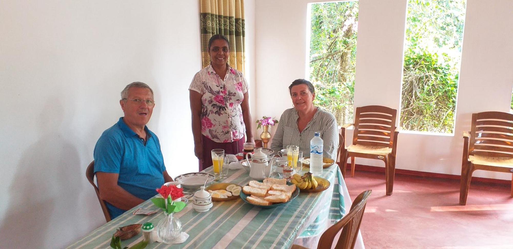 Jungle House Tourist Inn Dambulla Quarto foto